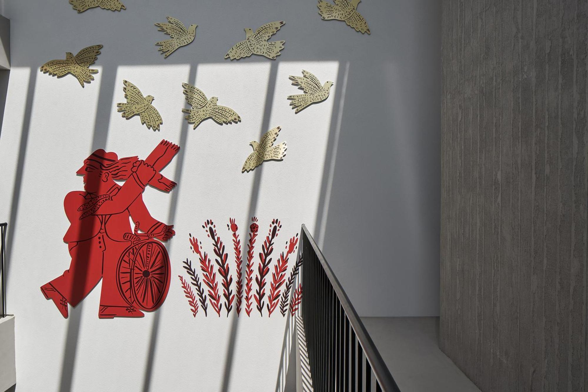 فندق The Newel Psychiko أثينا المظهر الخارجي الصورة The interior of the staircase